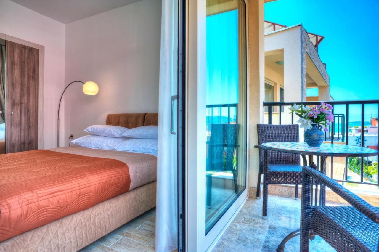 Guest House Przno Bay Sveti Stefan Pokoj fotografie
