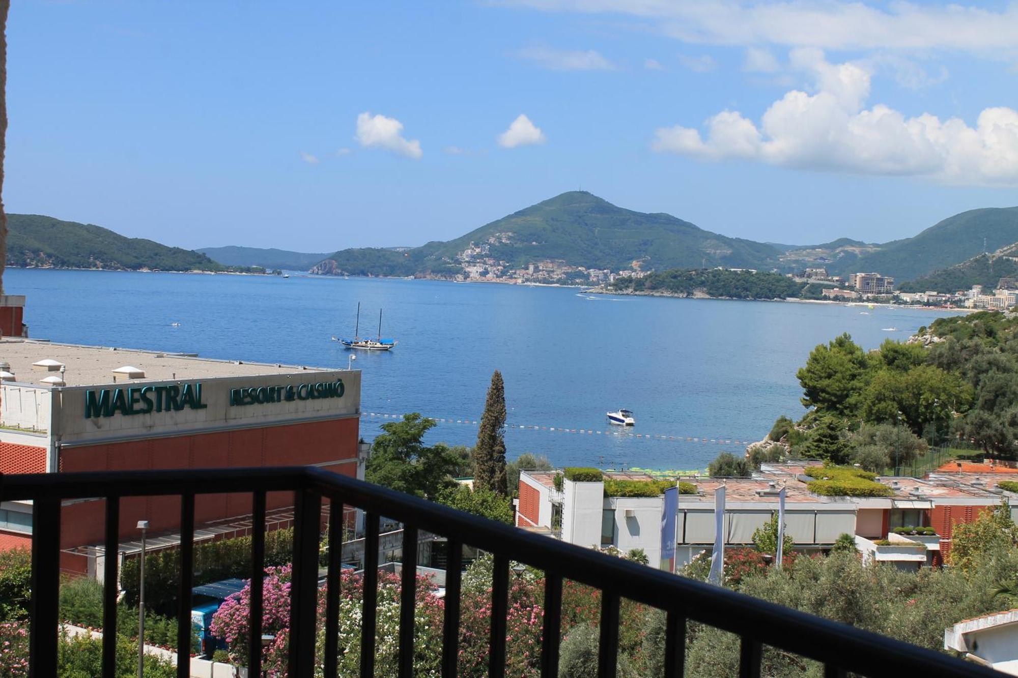 Guest House Przno Bay Sveti Stefan Pokoj fotografie